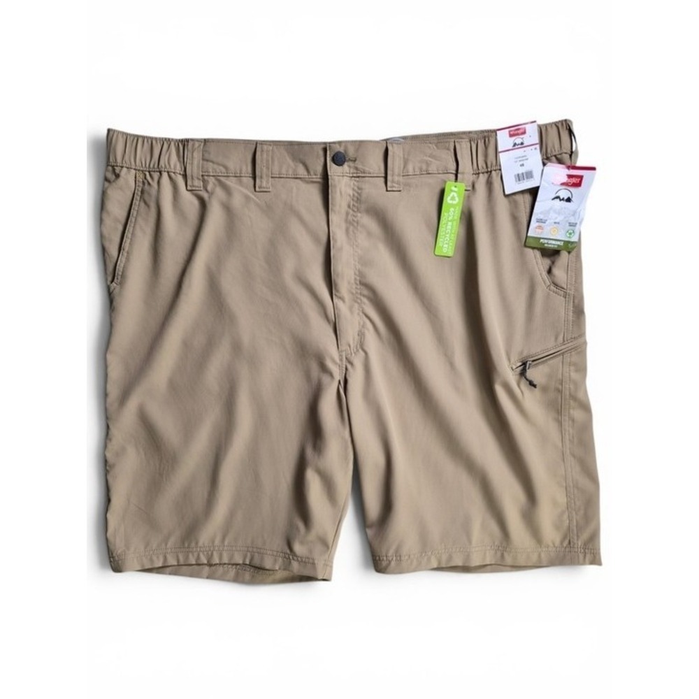 Wrangler NWT Men's Khaki Utility Shorts 48 Flex Waist Performance Outdoor Hiking